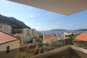 2 BR Apartment with amazing sea view Rafailovici
